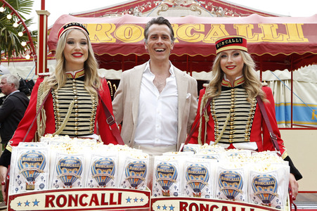 Galapremiere des Circus Roncalli in Hamburg