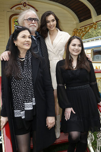 Galapremiere des Circus Roncalli in Hamburg