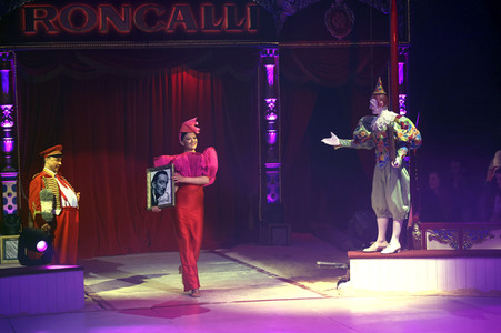 Galapremiere des Circus Roncalli in Hamburg