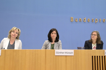 Bundespressekonferenz Veröffentlichung IGLU/PIRLS 2021 in Berlin