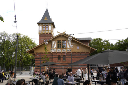 Eröffnung von Biergarten und neu gestalteter Außenanlagen des Eierhäuschens in Berlin
