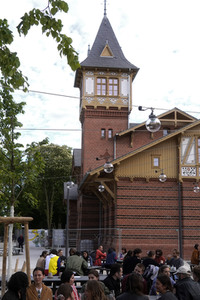 Eröffnung von Biergarten und neu gestalteter Außenanlagen des Eierhäuschens in Berlin