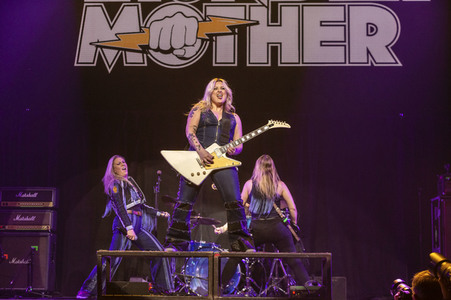 Konzert von Thundermother in Hannover
