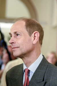 Schulbesuch von Prinz Edward und Bettina Stark-Watzinger in Berlin