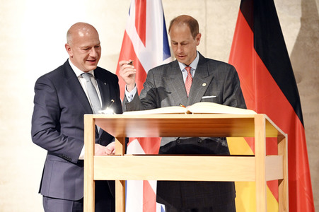 Verleihung des 'The Duke of Edinburgh’s International Award' in Berlin