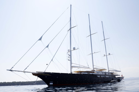 Jeff Bezos Superyacht 'Koru' in Cannes