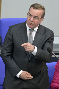 105. Sitzung des Deutschen Bundestages in Berlin