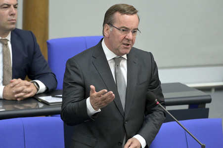 105. Sitzung des Deutschen Bundestages in Berlin
