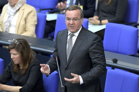 105. Sitzung des Deutschen Bundestages in Berlin