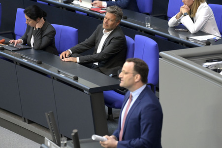 105. Sitzung des Deutschen Bundestages in Berlin