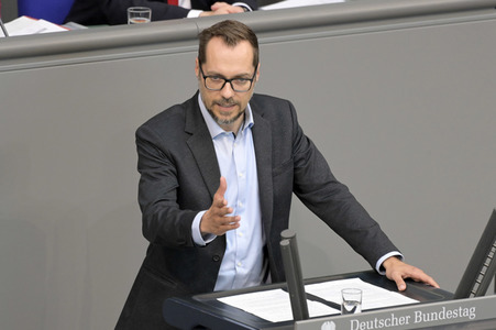 106. Sitzung des Deutschen Bundestages in Berlin