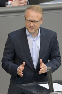 106. Sitzung des Deutschen Bundestages in Berlin