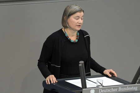 106. Sitzung des Deutschen Bundestages in Berlin