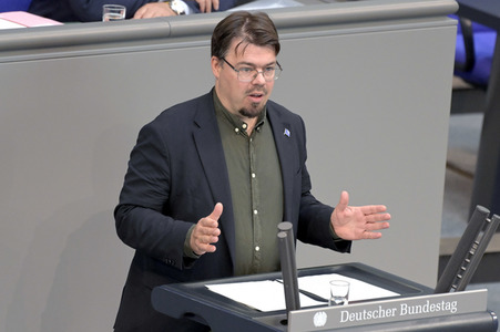 106. Sitzung des Deutschen Bundestages in Berlin
