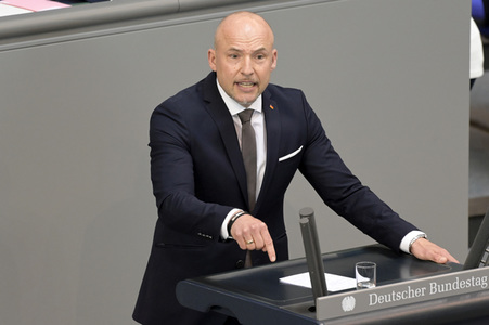 106. Sitzung des Deutschen Bundestages in Berlin