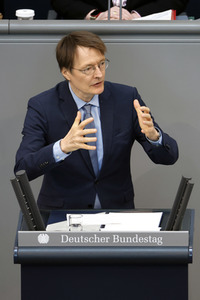 107. Sitzung des Deutschen Bundestages in Berlin