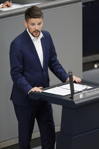 107. Sitzung des Deutschen Bundestages in Berlin