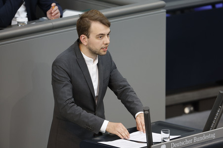 107. Sitzung des Deutschen Bundestages in Berlin