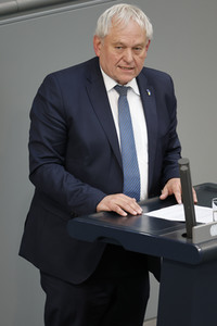 107. Sitzung des Deutschen Bundestages in Berlin