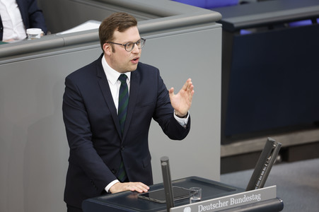 107. Sitzung des Deutschen Bundestages in Berlin