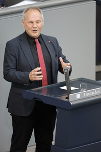 107. Sitzung des Deutschen Bundestages in Berlin