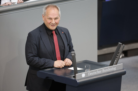 107. Sitzung des Deutschen Bundestages in Berlin