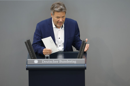 107. Sitzung des Deutschen Bundestages in Berlin