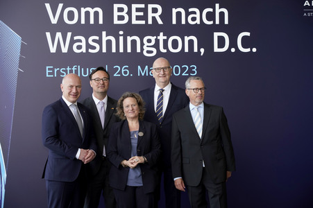 Erstflugveranstaltung United Airlines nach Washington, D.C. in Berlin