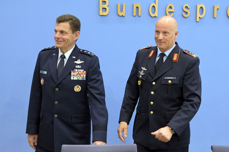 Bundespressekonferenz Air Defender in Berlin