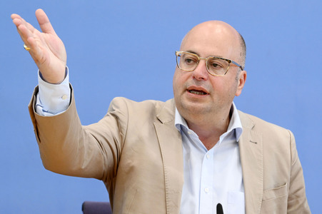 Bundespressekonferenz Leitlinien für eine gemeinsame europäische Asylpolitik in Berlin