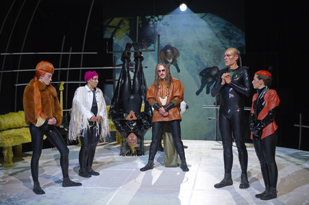 Theaterprobe 'Planet B' in Berlin