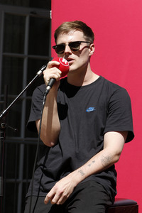 Pressetermin mit Tom Gregory in Hamburg