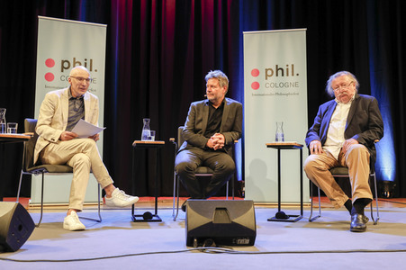 Robert Habeck und Peter Sloterdijk auf der phil.Cologne 2023 in Köln
