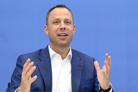 Bundespressekonferenz CDU-Programmkonvent in Berlin