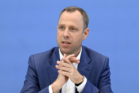 Bundespressekonferenz CDU-Programmkonvent in Berlin
