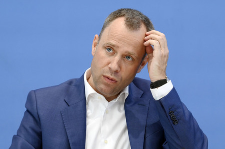 Bundespressekonferenz CDU-Programmkonvent in Berlin