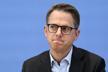 Bundespressekonferenz CDU-Programmkonvent in Berlin