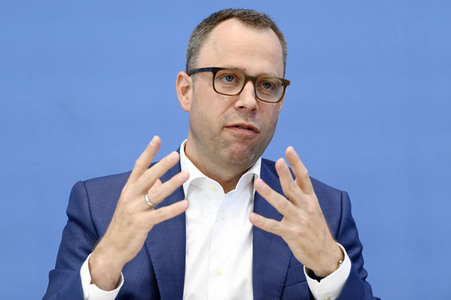 Bundespressekonferenz CDU-Programmkonvent in Berlin