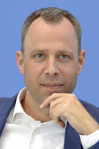 Bundespressekonferenz CDU-Programmkonvent in Berlin