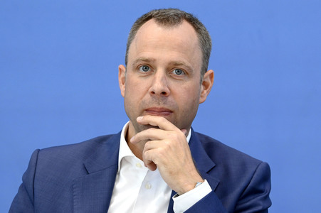 Bundespressekonferenz CDU-Programmkonvent in Berlin