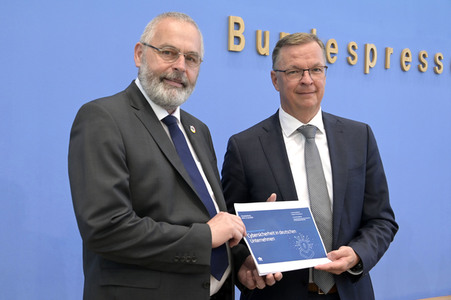 Bundespressekonferenz Cybersecurity in Berlin