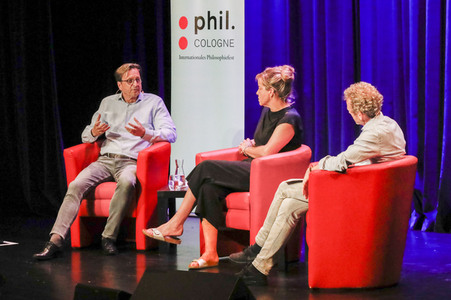 Mona Neubaur und Stephan Grünewald auf der phil.Cologne 2023 in Köln