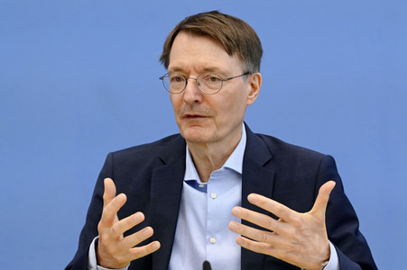 Bundespressekonferenz Forderungen der Ärzteschaft für Hitzeschutzpläne in Berlin