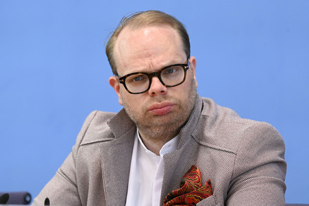 Bundespressekonferenz Gesetzentwurf zur Regelung der Suizidhilfe in Berlin