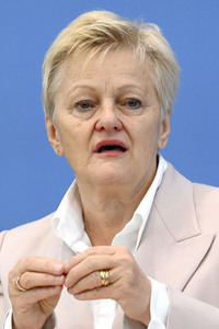 Bundespressekonferenz Gesetzentwurf zur Regelung der Suizidhilfe in Berlin