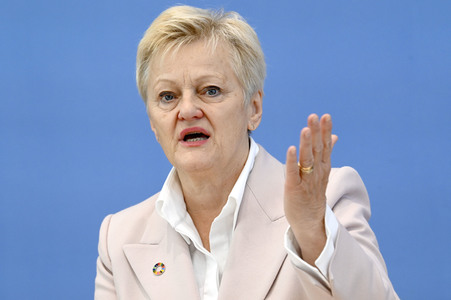 Bundespressekonferenz Gesetzentwurf zur Regelung der Suizidhilfe in Berlin