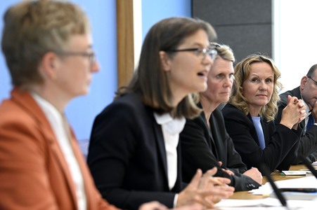 Bundespressekonferenz Gutachten 'Gesund leben auf einer gesunden Erde' in Berlin