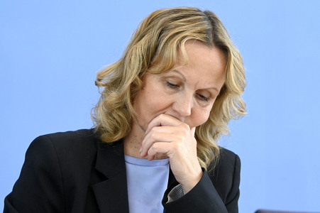 Bundespressekonferenz Gutachten 'Gesund leben auf einer gesunden Erde' in Berlin