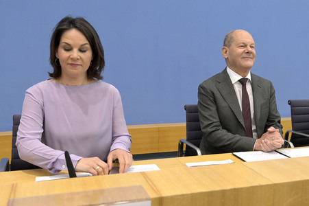 Bundespressekonferenz Vorstellung der Nationalen Sicherheitsstrategie in Berlin