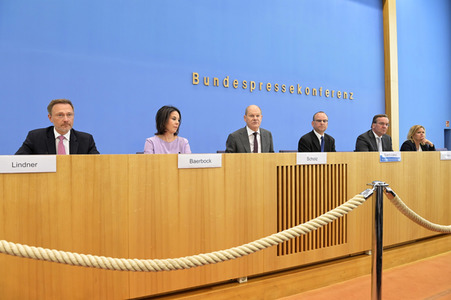 Bundespressekonferenz Vorstellung der Nationalen Sicherheitsstrategie in Berlin